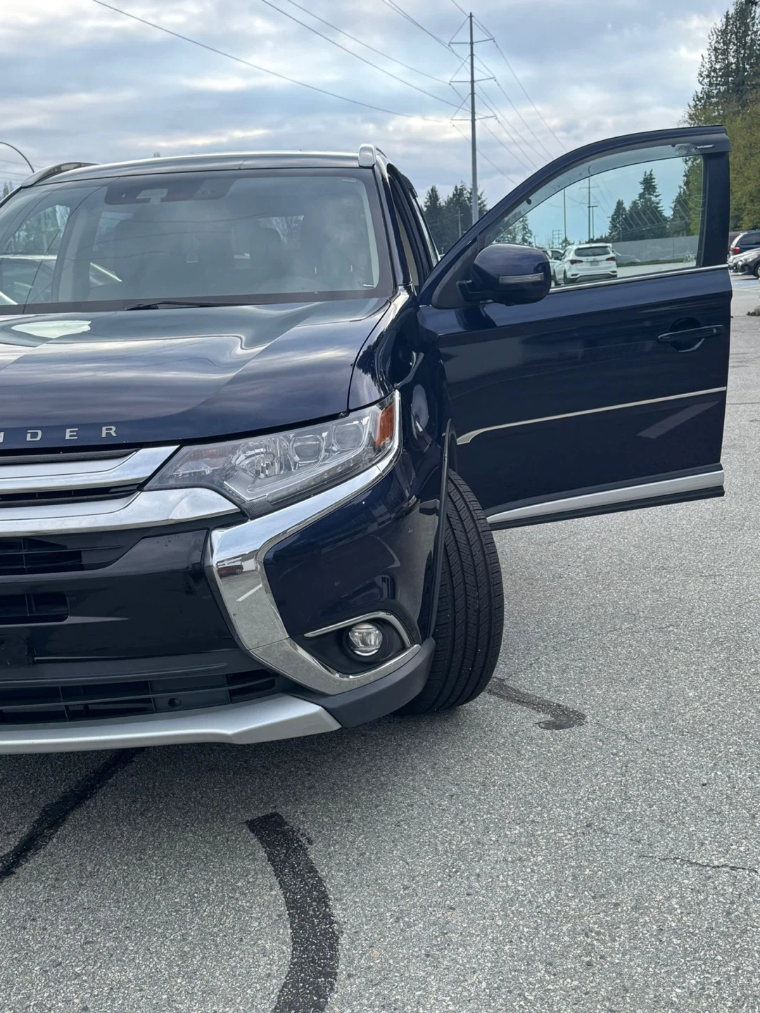 Mitsubishi Outlander Dark Blue SUV 2017 - photo 3