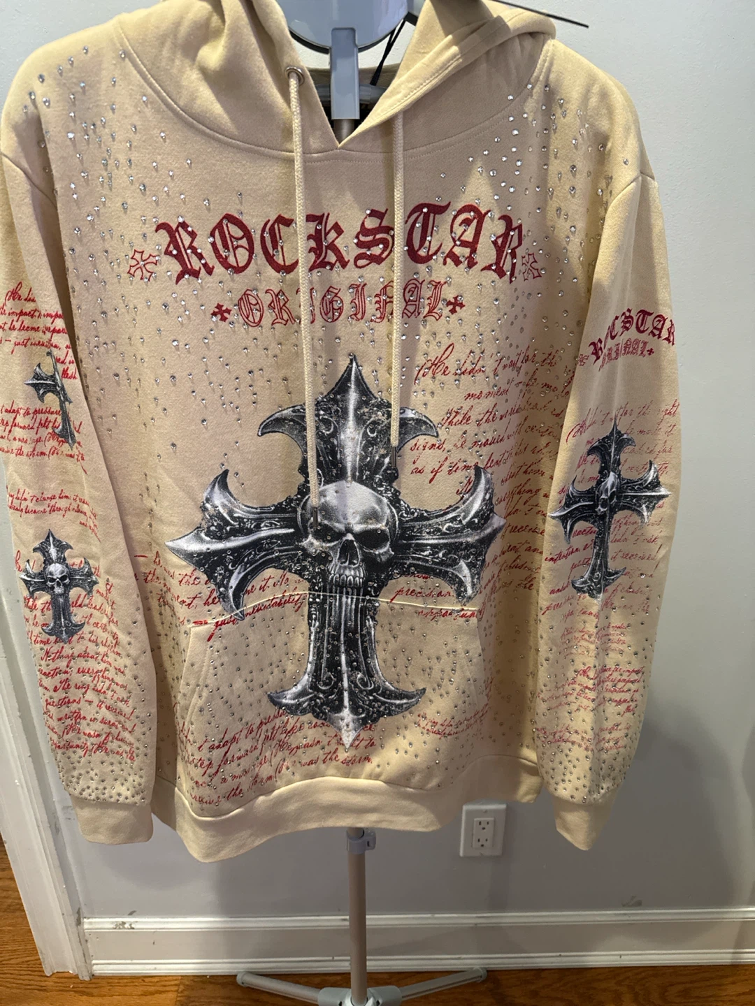 Rockstar Original Cream Rhinestone Skull Cross Hoodie