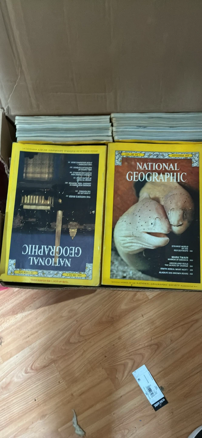 National Geographic Magazines - photo 2