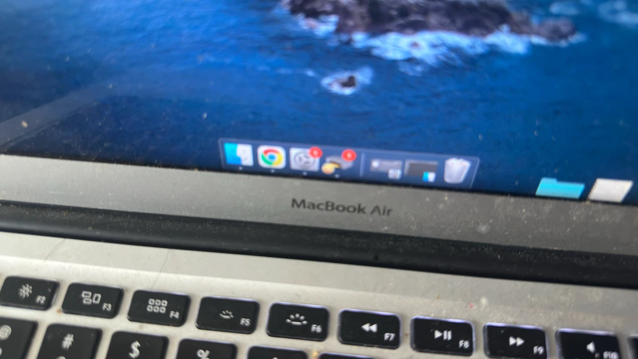Apple MacBook Air (13-inch, Early 2014) Laptop - photo 2