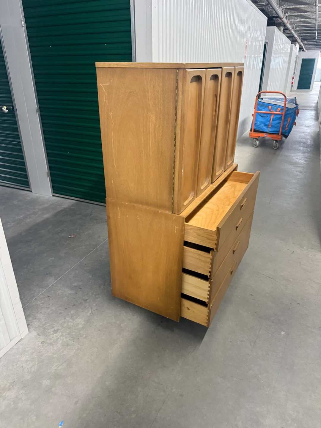 Mid-Century Modern Gentleman’s Chest / Armoire Dresser - photo 3
