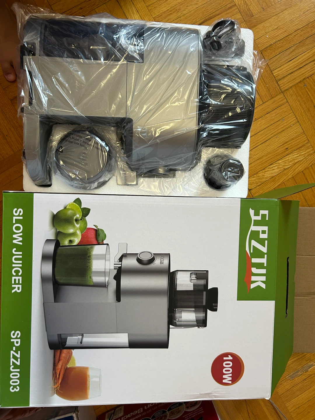 SPZTJK Slow Juicer SP-ZZJ003 - 100W