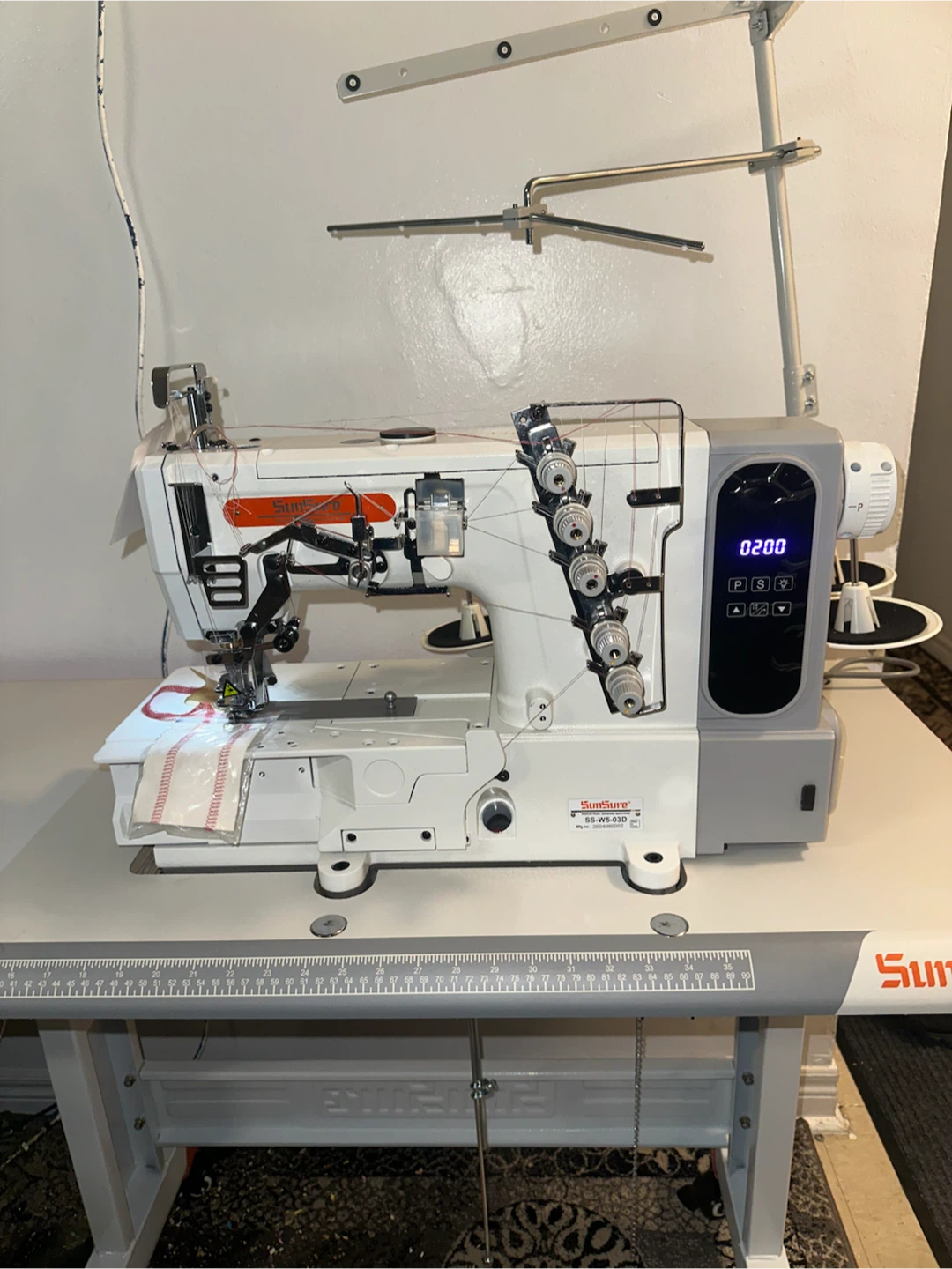 Coverstitch Machine - photo 3