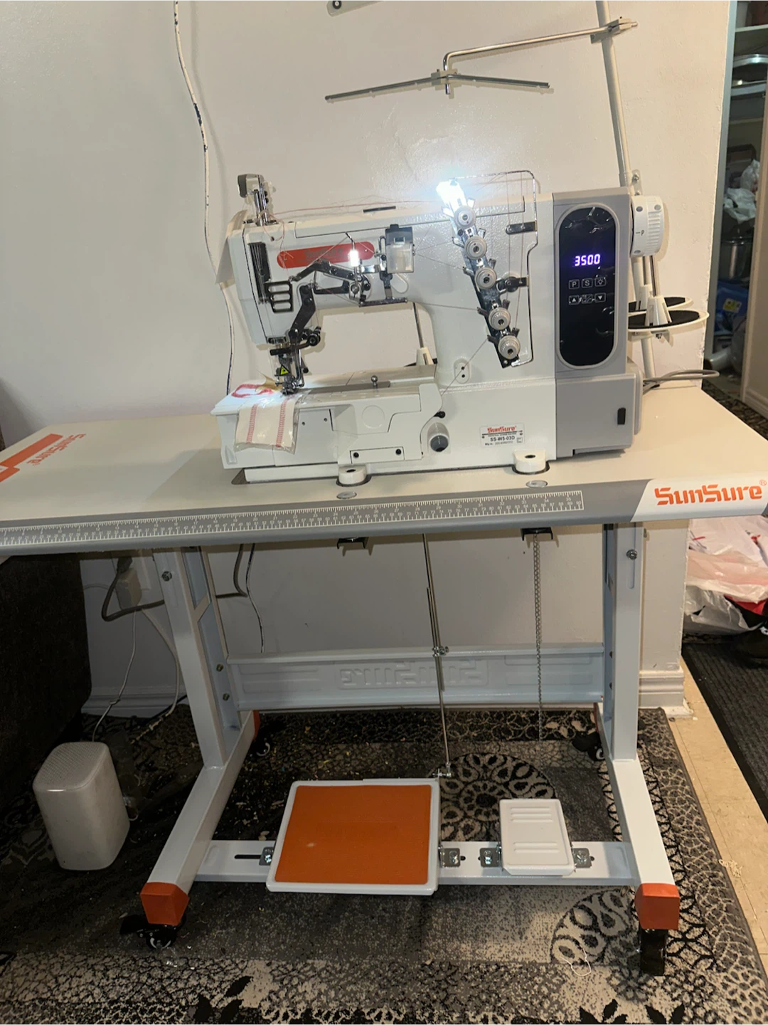 Coverstitch Machine - photo 5