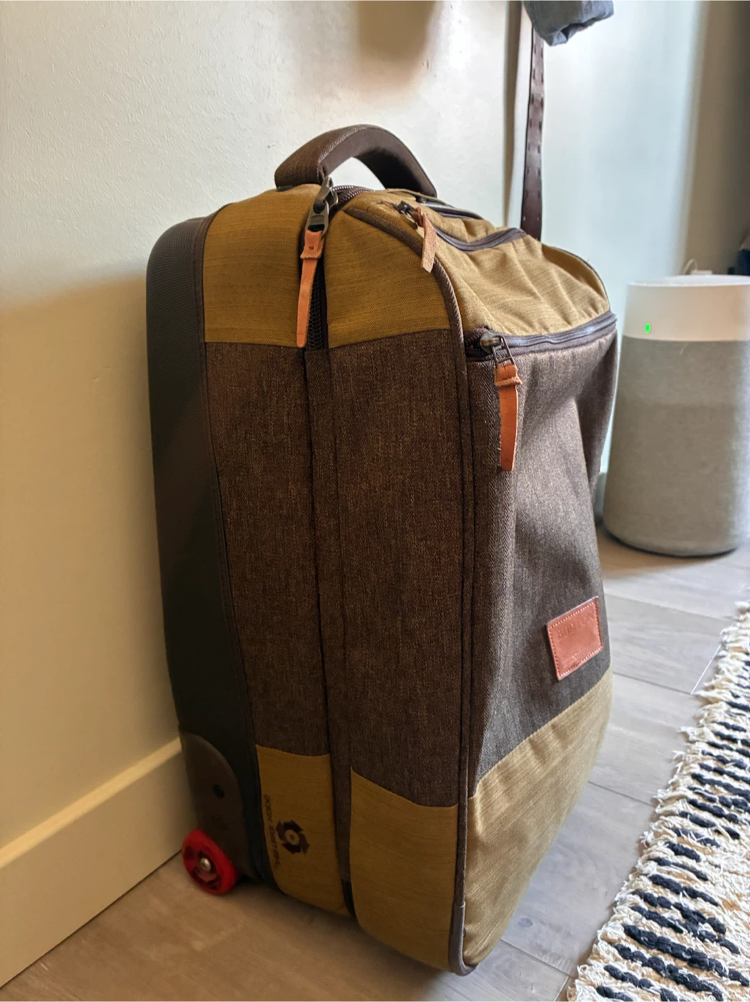 Burton Rolling Suitcase Luggage - photo 2