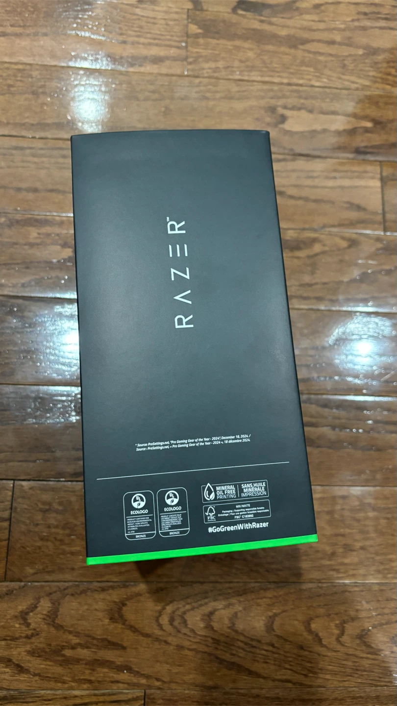 Razer Blackshark V3 wireless headset - photo 2