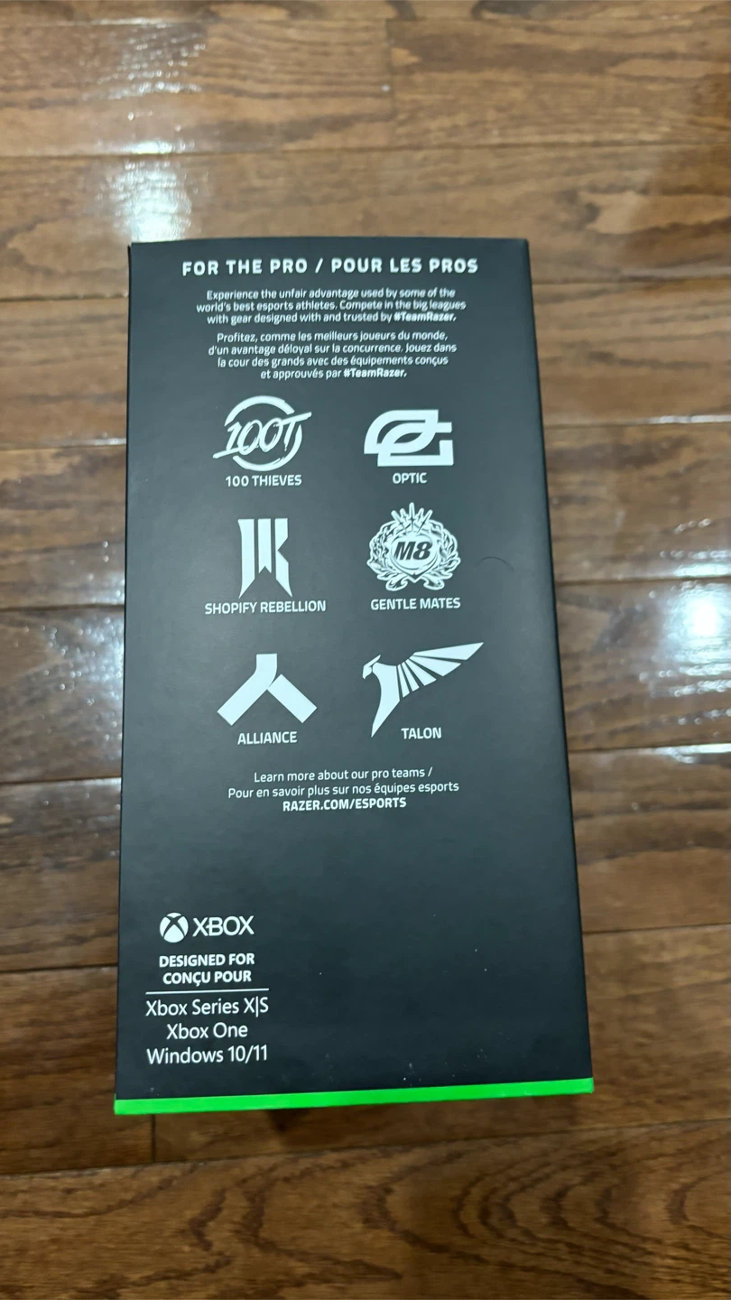 Razer Blackshark V3 wireless headset - photo 4