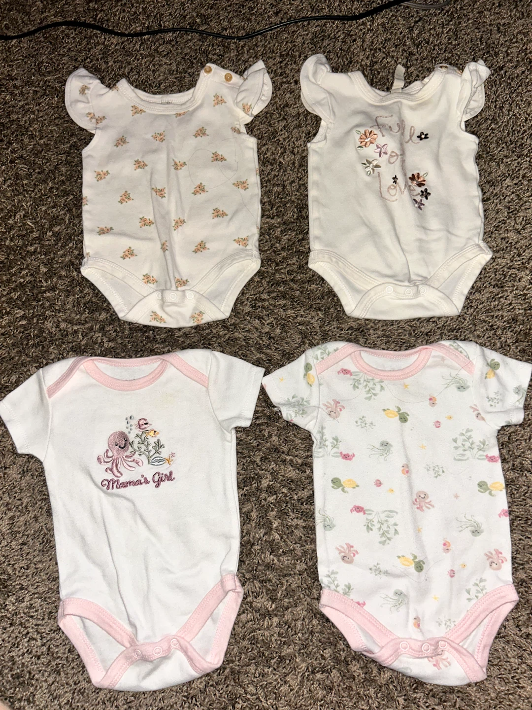 Baby Girl Bodysuits & Outfits Set 3-6M - photo 2