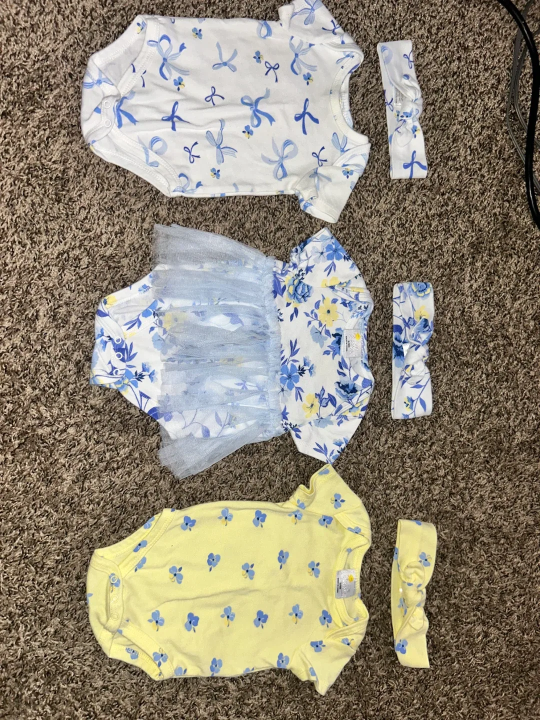 Baby Girl Bodysuits & Outfits Set 3-6M - photo 4