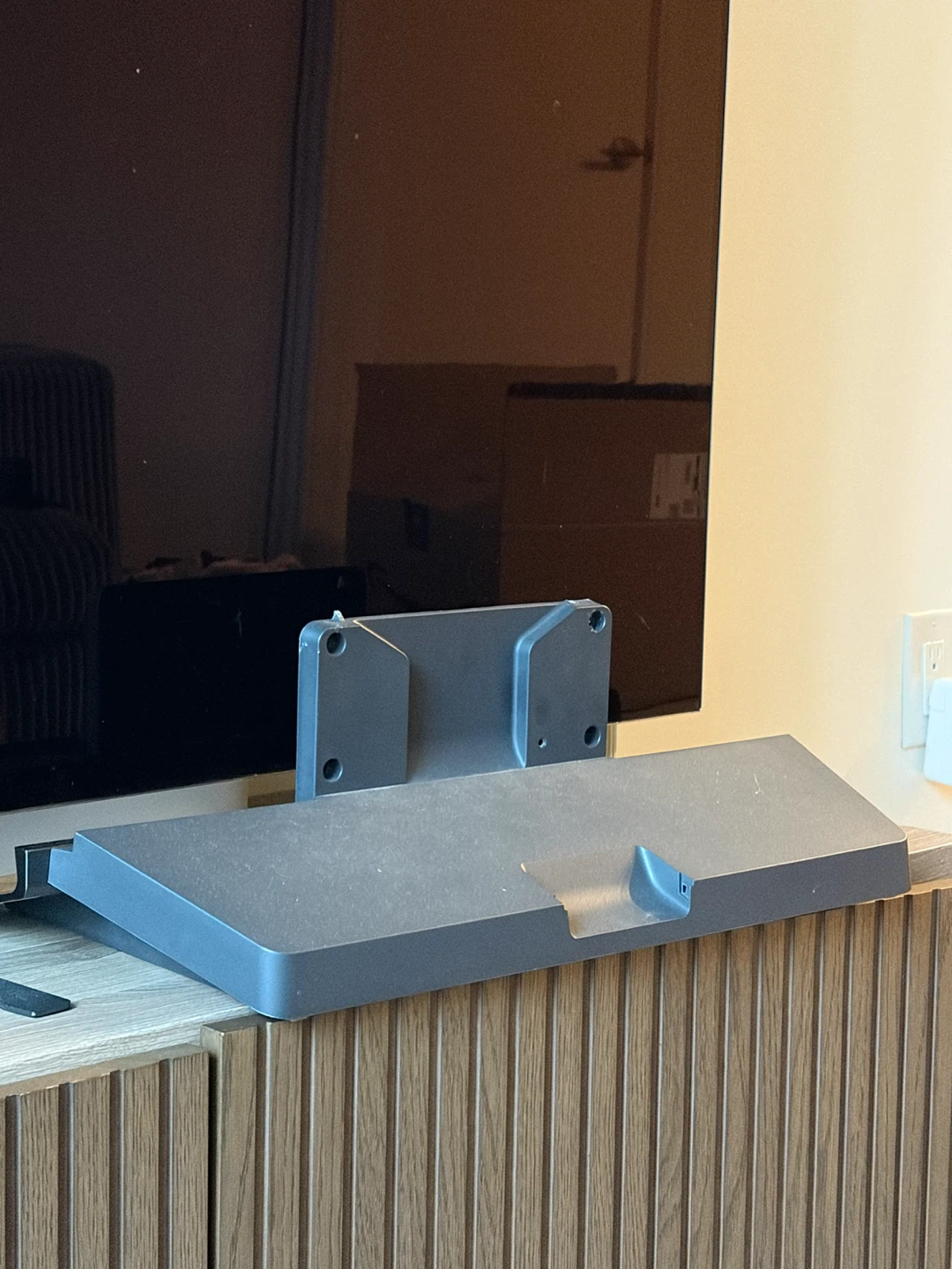 TV Stand Base LG C3 77inch