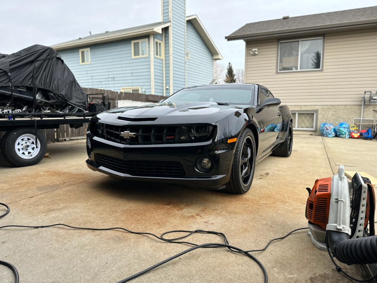 Black Chevrolet Camaro 2010 44000km - photo 4