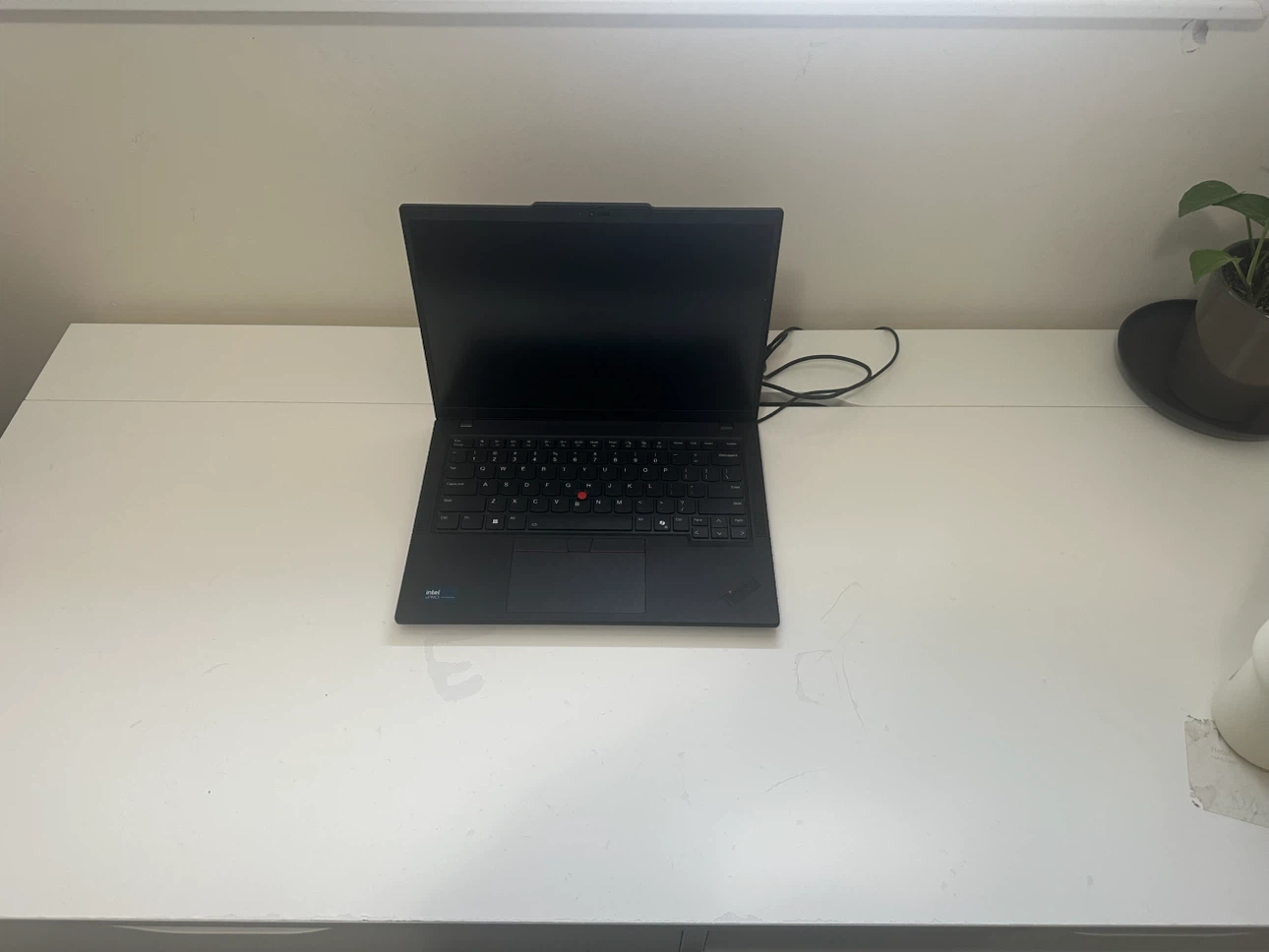 White Desk / Office Table with 2 Drawers & Cable Management - photo 2