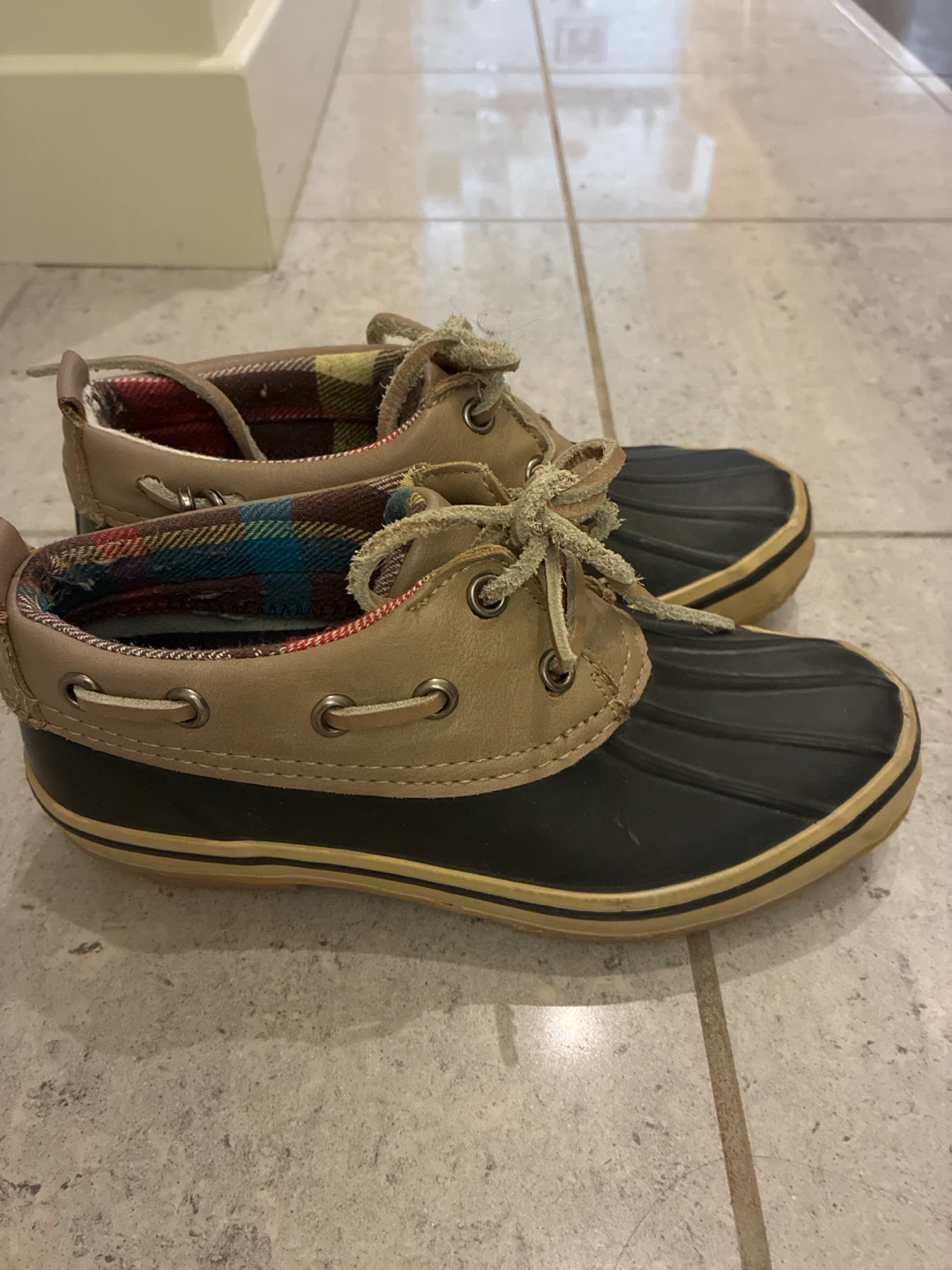 Waterproof Boots Size 6 - photo 2