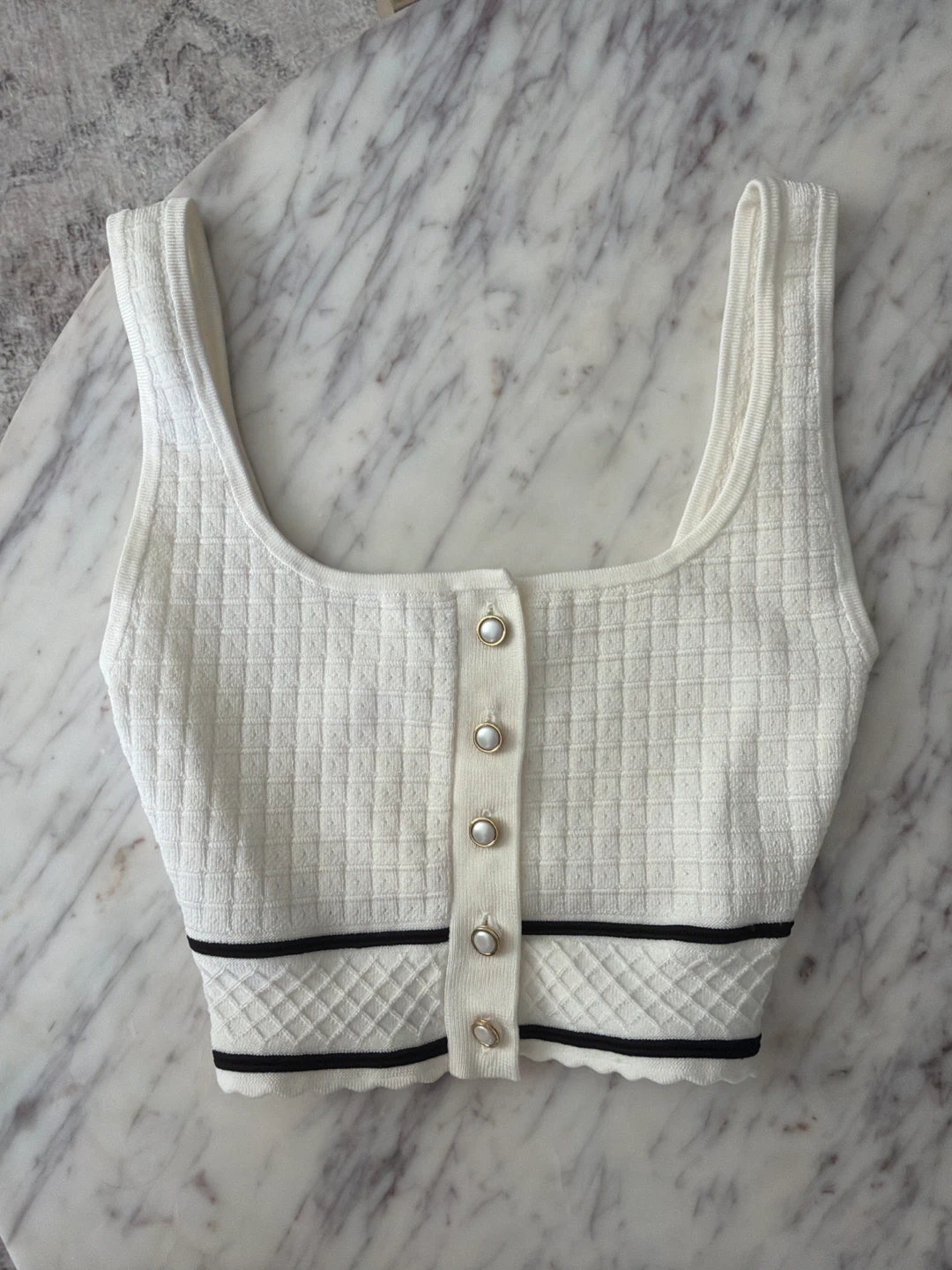 Aritzia babaton Crop tank top