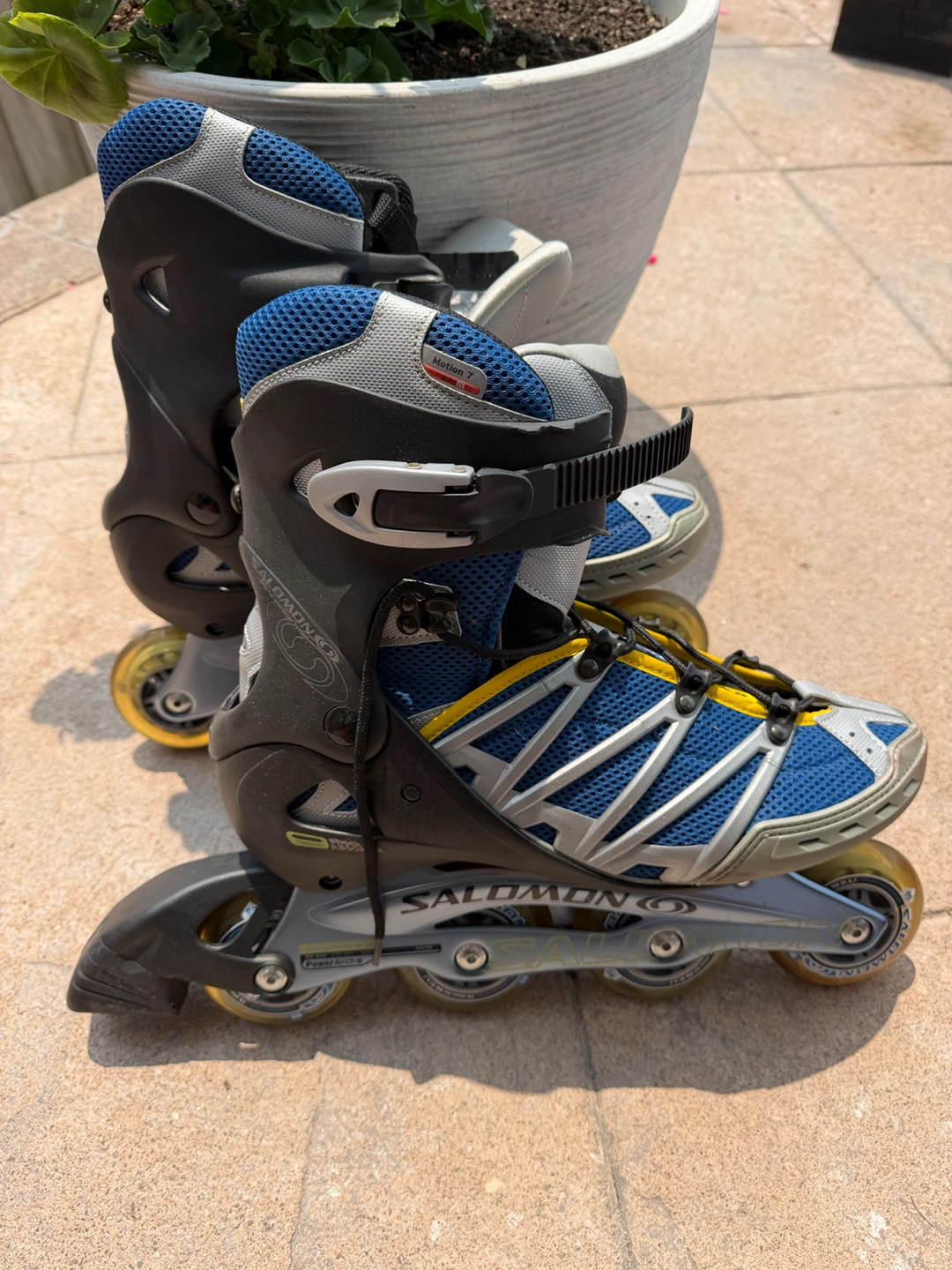 Barely Used Men’s Rollerblades – Size 10 – Salomon –