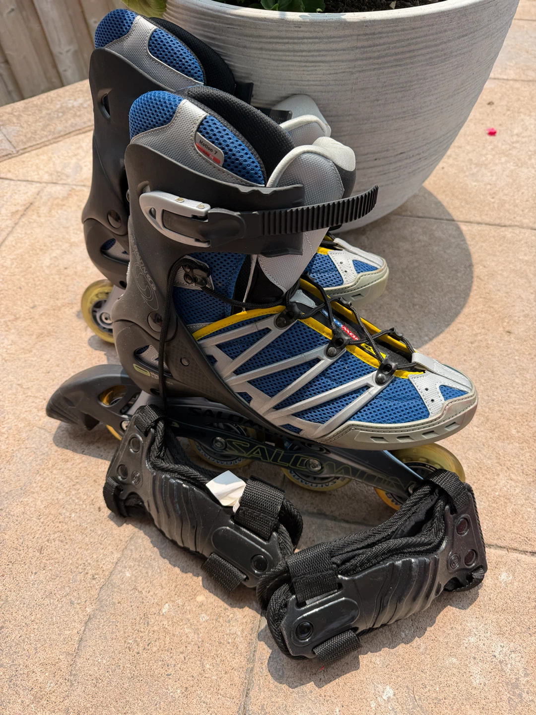 Barely Used Men’s Rollerblades – Size 10 – Salomon – - photo 3