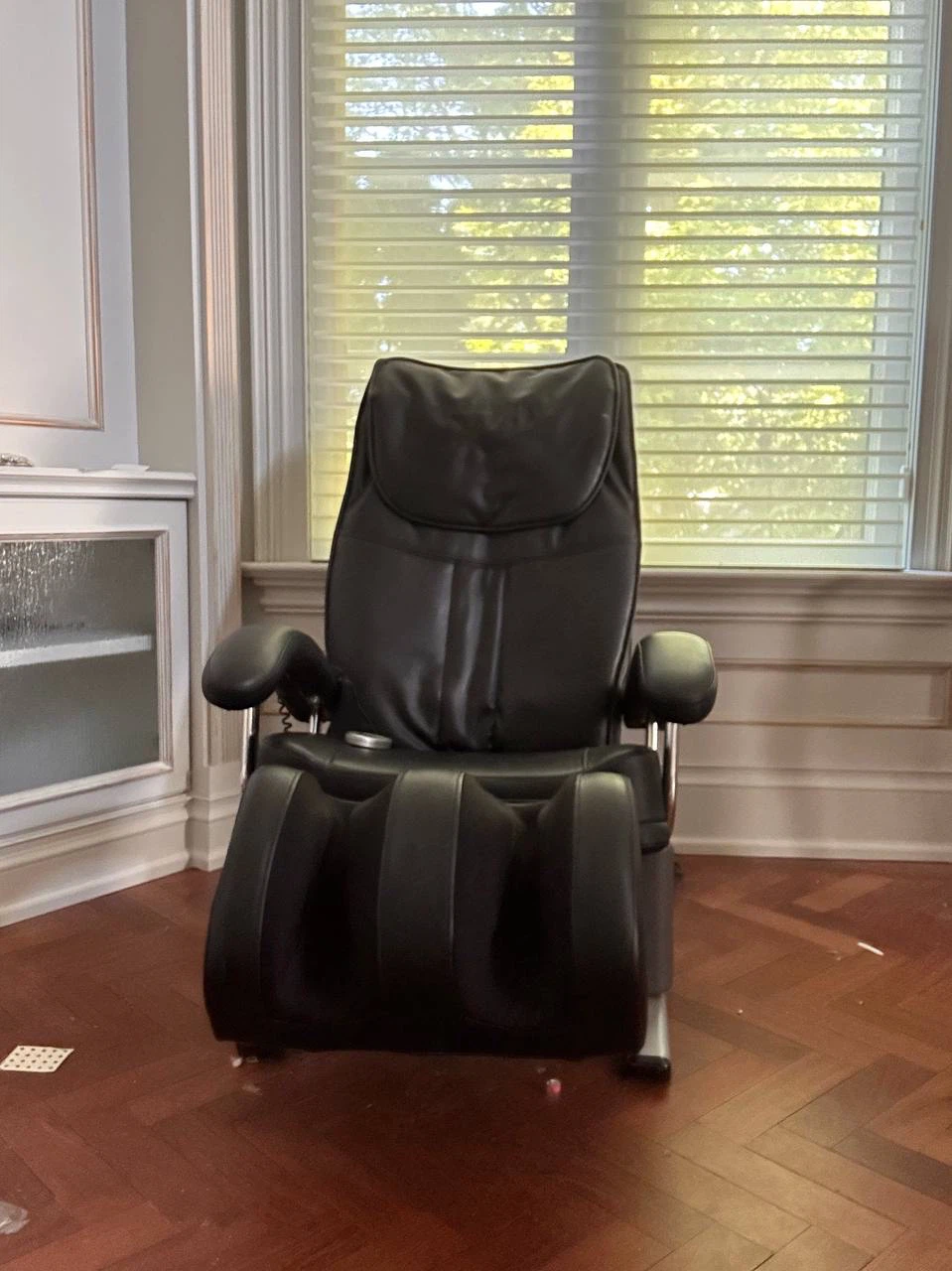Black Leather Massage Chair