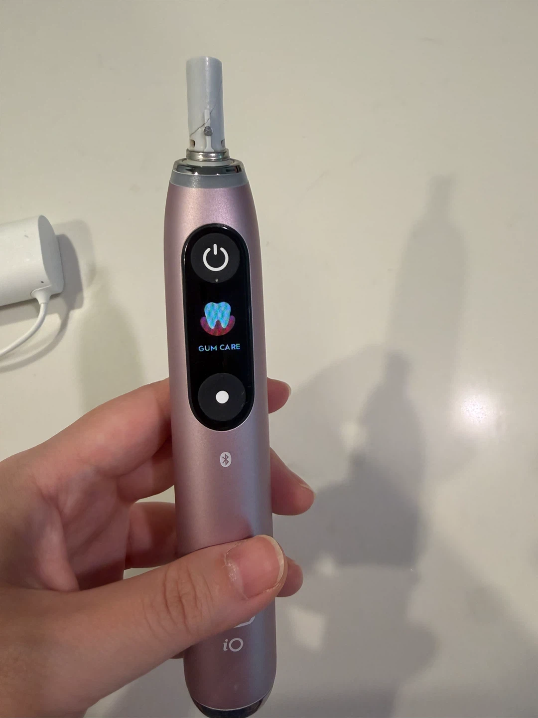 Oral-B iO Series 9 Electric Toothbrush Rose Quartz set - photo 2
