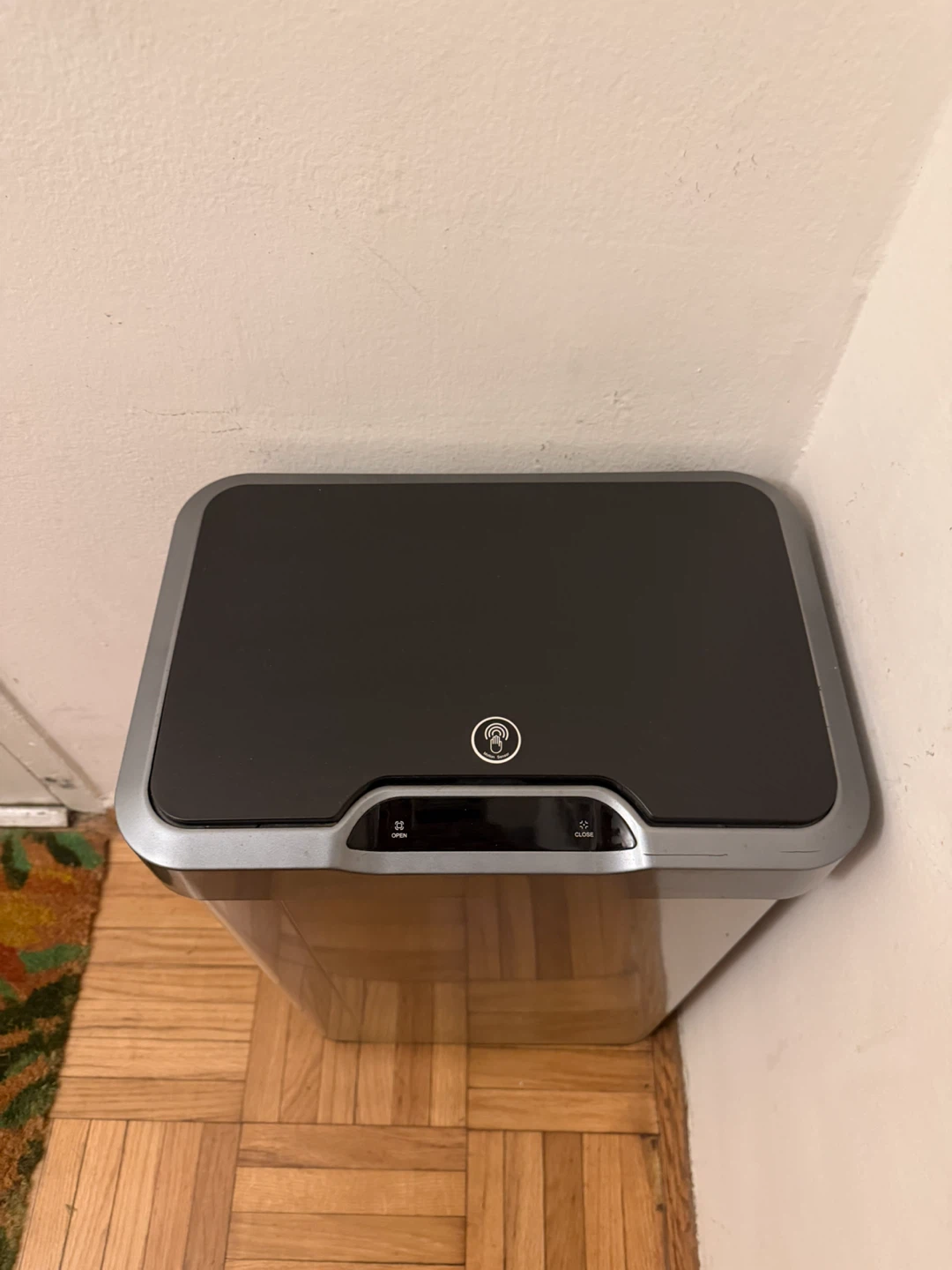 Automatic Trash Can - photo 2