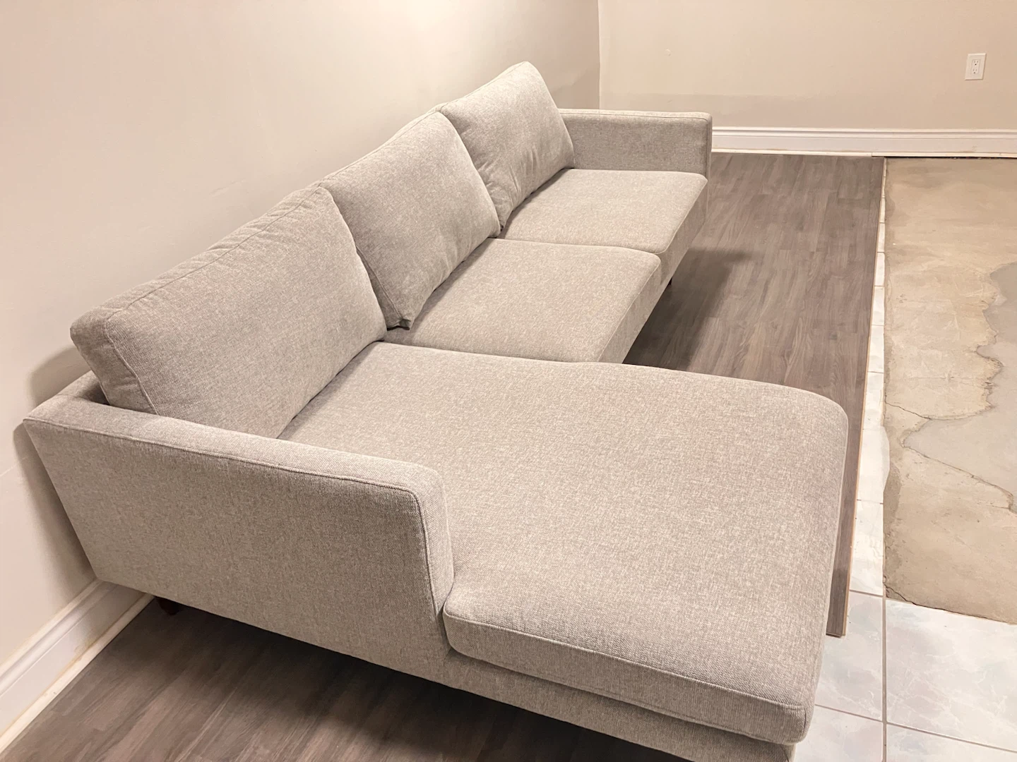 Light Gray Sectional Sofa with Chaise - photo 5