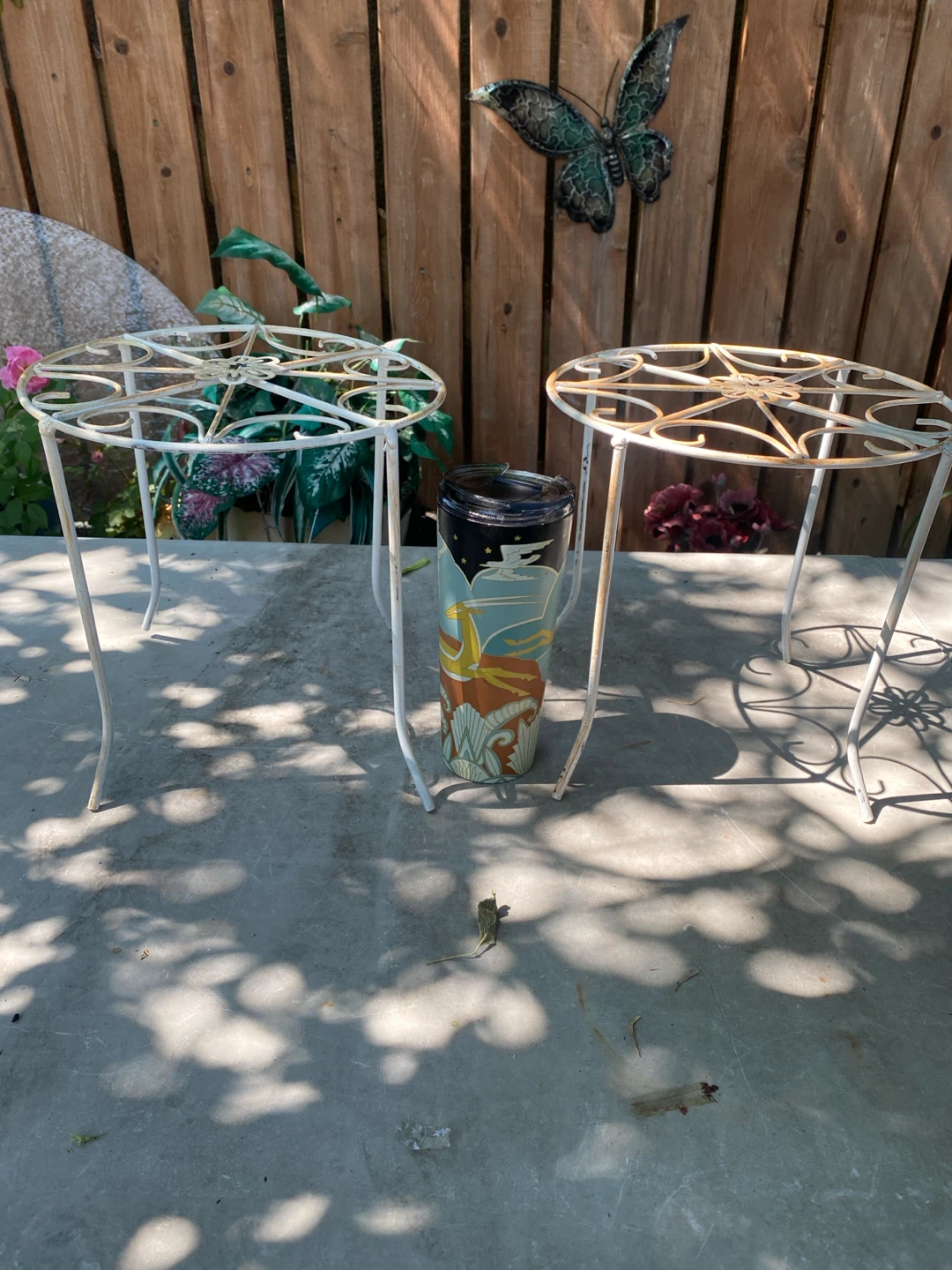 Set of 2 White Metal Plant Stands - photo 3