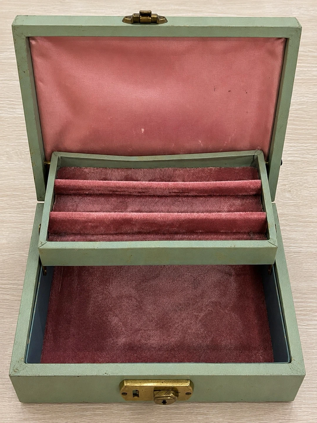 Vintage Jewellery Box - photo 2