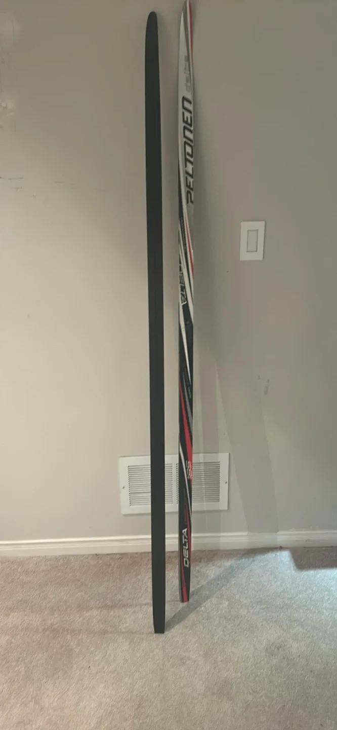 Peloton Delta Cross Country Skis