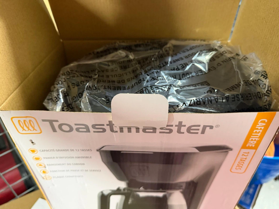 Toastmaster 12 cups Coffee Maker - photo 2