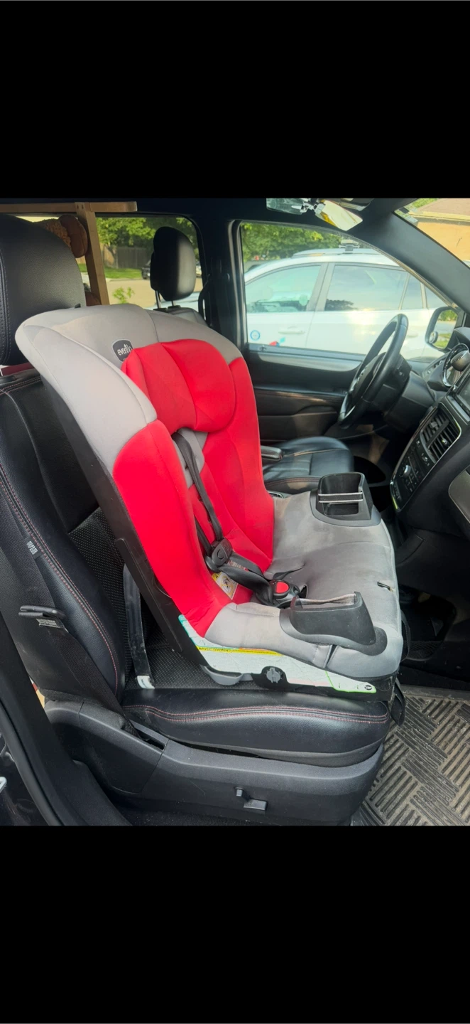 Evenflo Sonus Convertible CarSeat - photo 2
