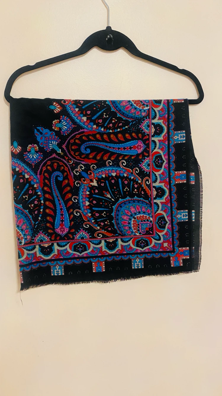 Scarf 32x33 inches - photo 2