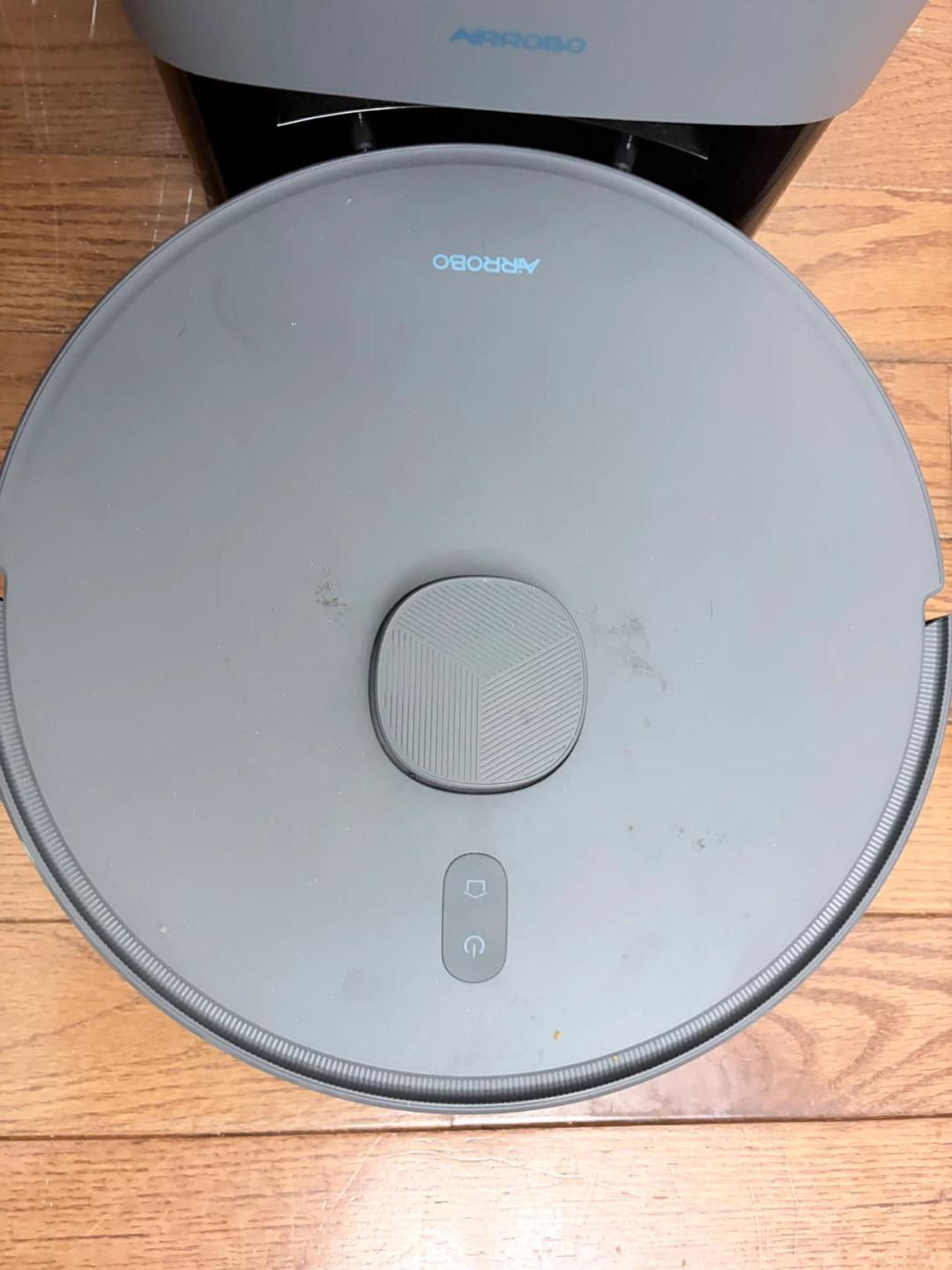 ARROBO Robot Vacuum and Auto-Empty Station - photo 2