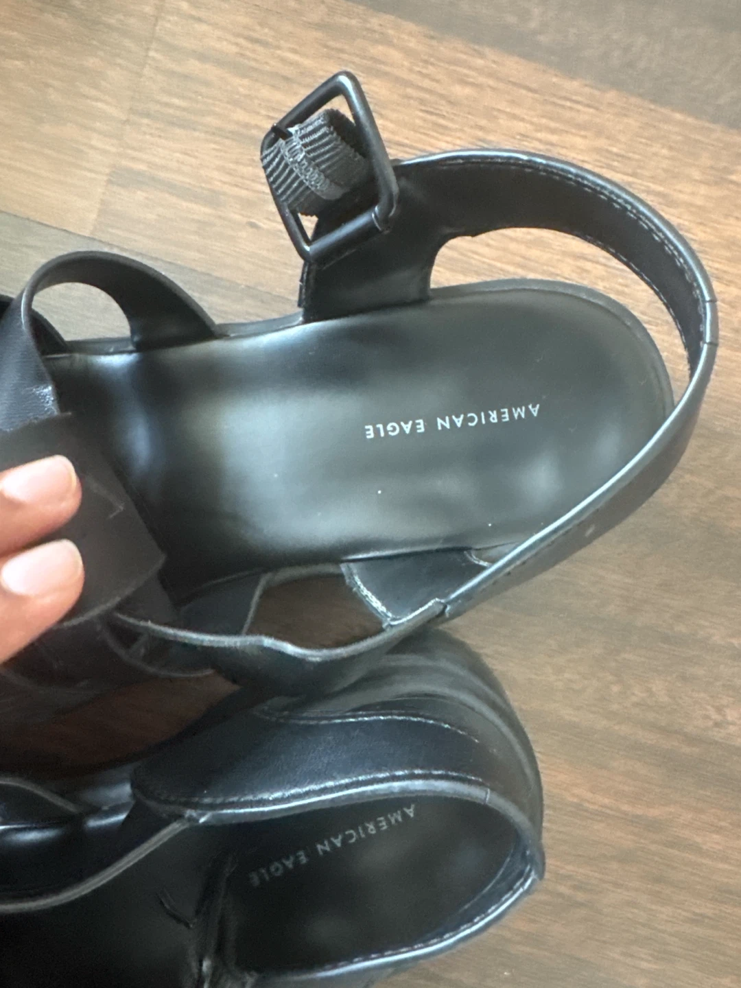 American Eagle Black Fisherman Sandals - photo 2