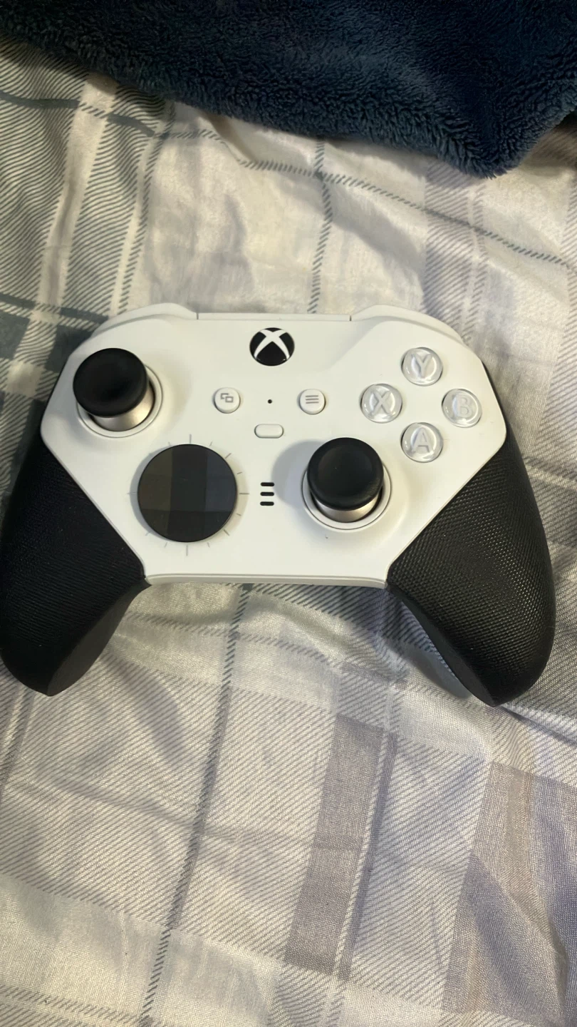 Xbox Elite Wireless Controller Series 2 - White - photo 3