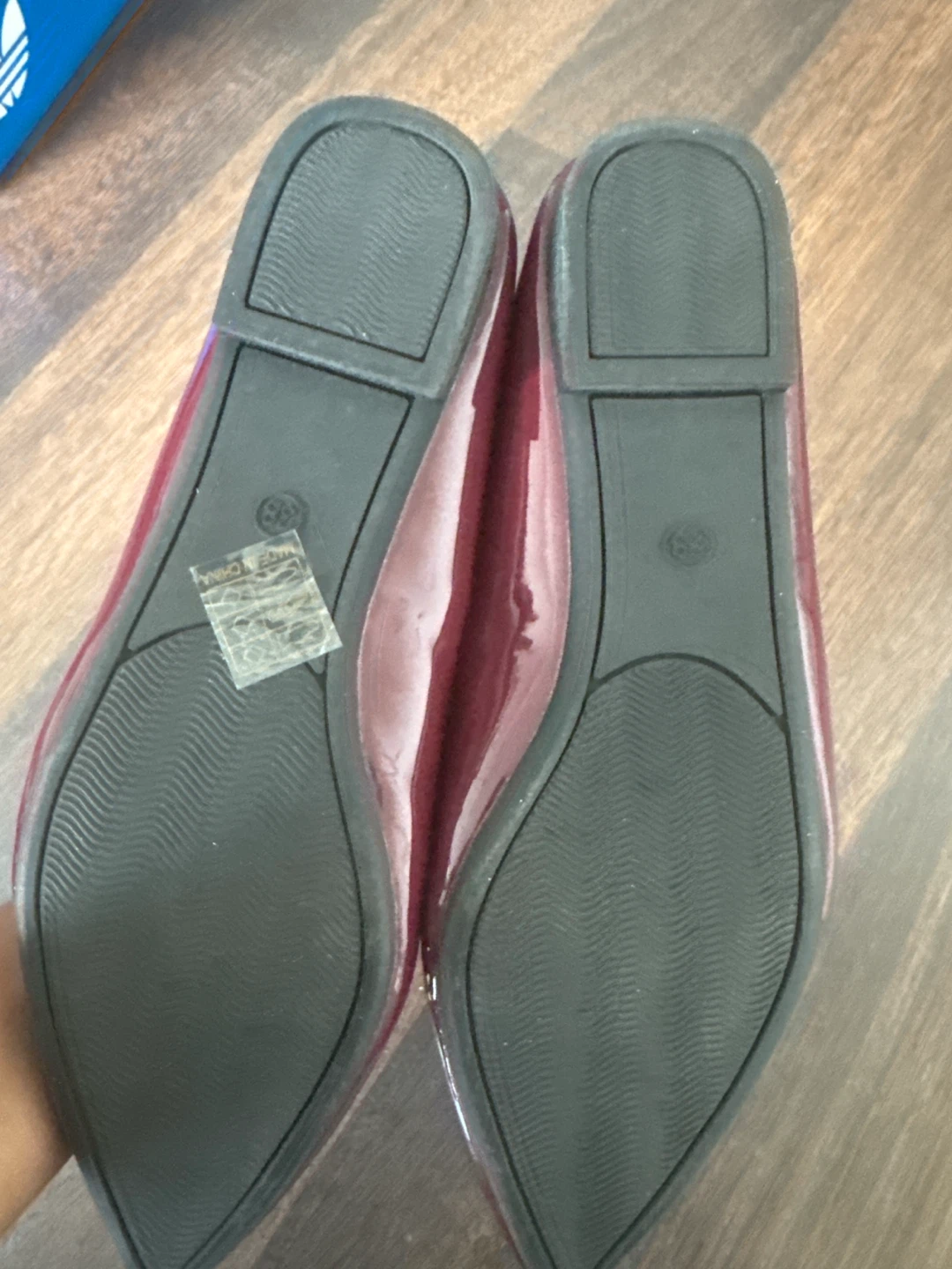 Women's Burgundy Patent Pointed Toe Flats - photo 2