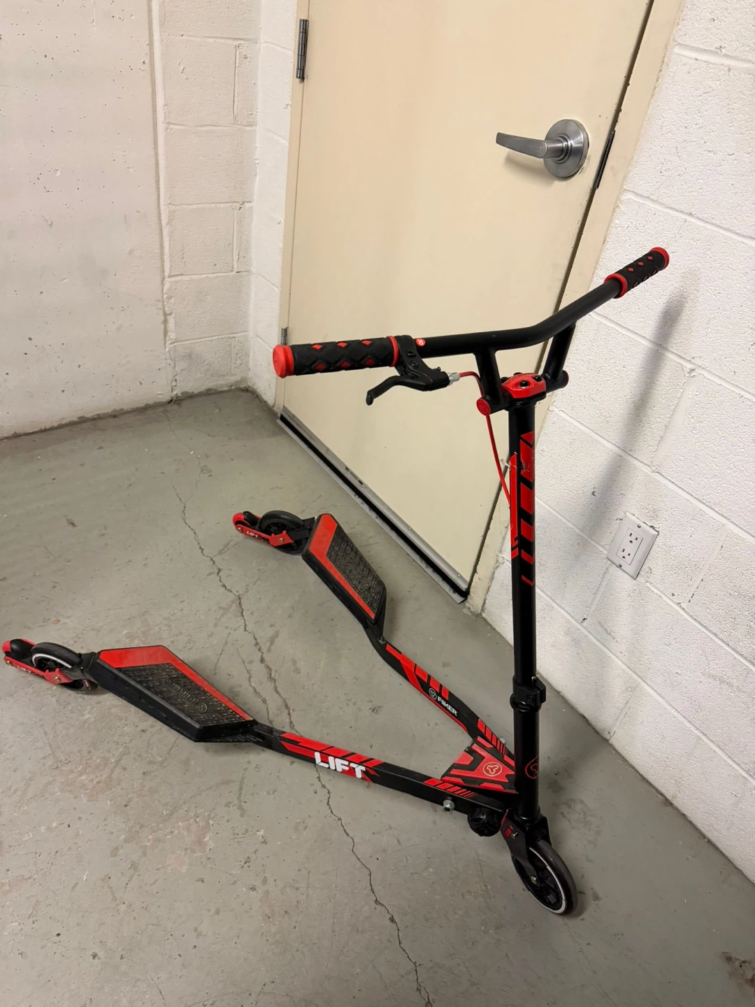 3-Wheel Scooter - photo 4