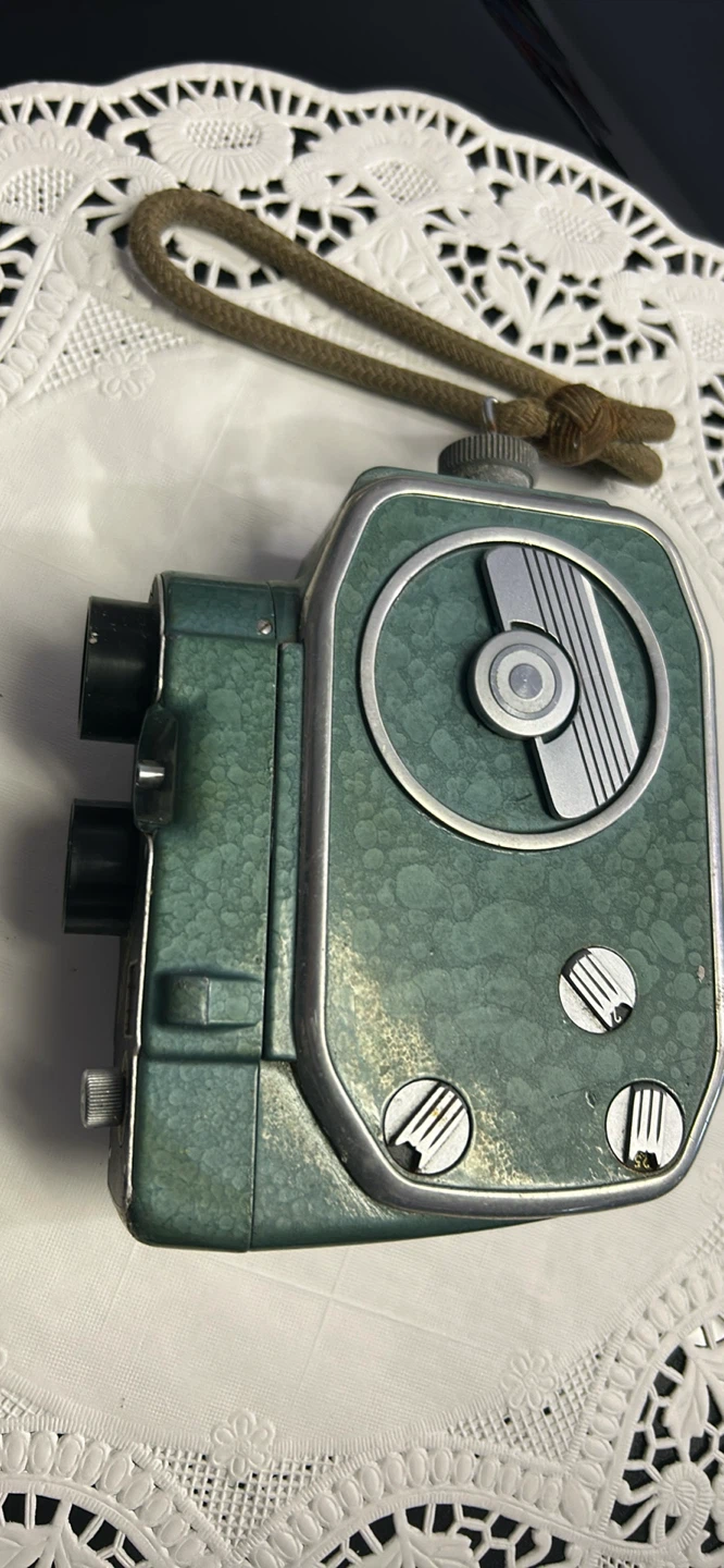 Bauer 88 B Super 8 Film Camera - photo 2