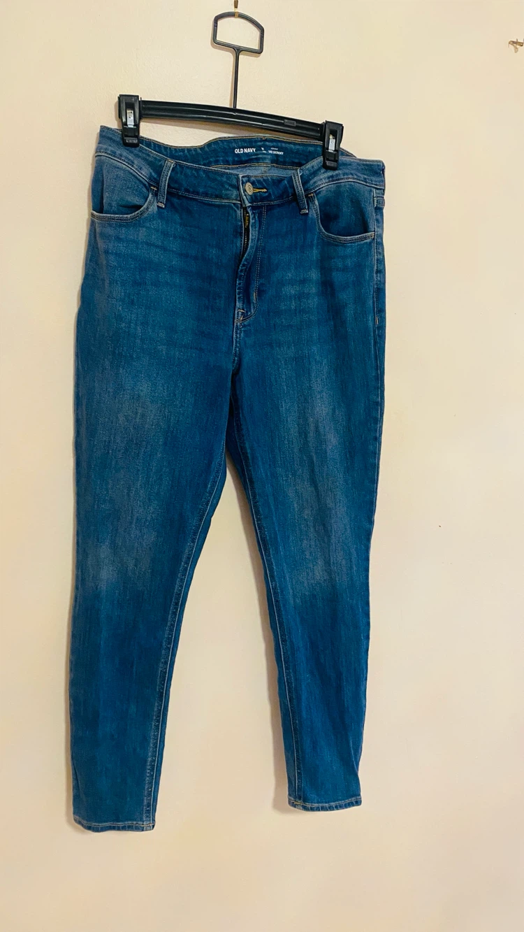 Old Navy skinny size 14