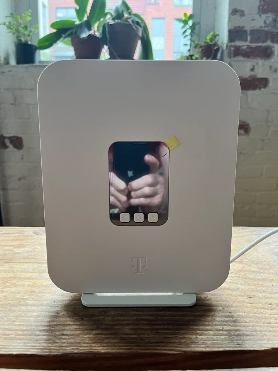 T-Mobile TMO-G4AR WiFi Hotspot Router