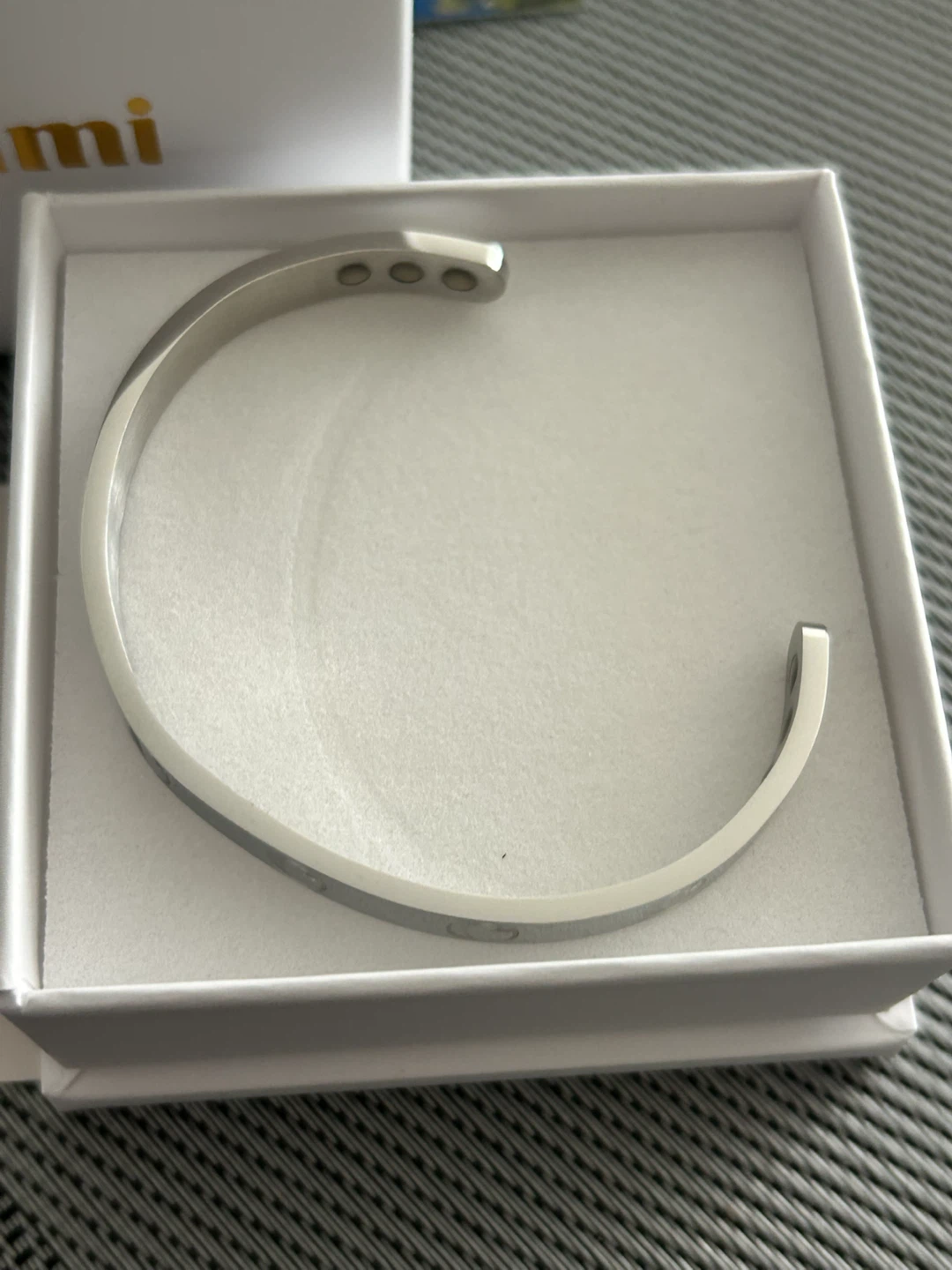 Calmi Wellness Silver Cuff Bracelet - photo 3