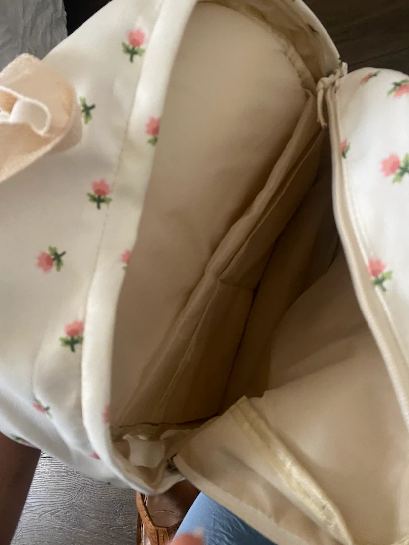 White floral backpack - photo 3