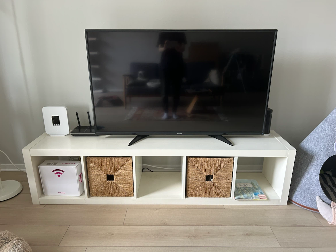 IKEA White Shelf with two baskets