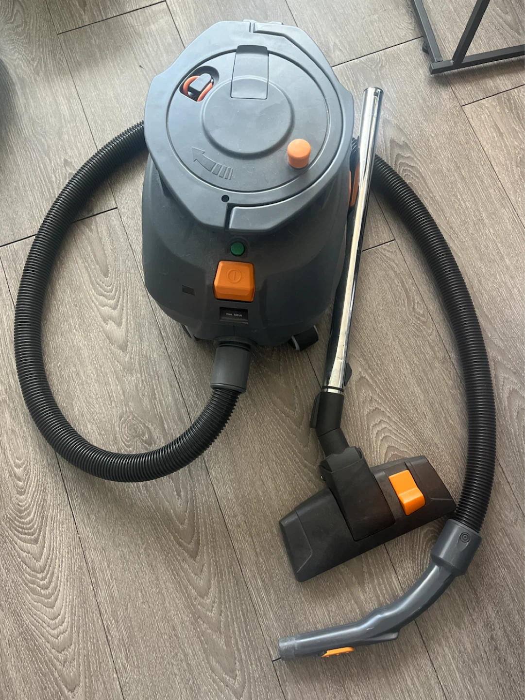Taski Aero 8 Plus Canister Dry Vacuum