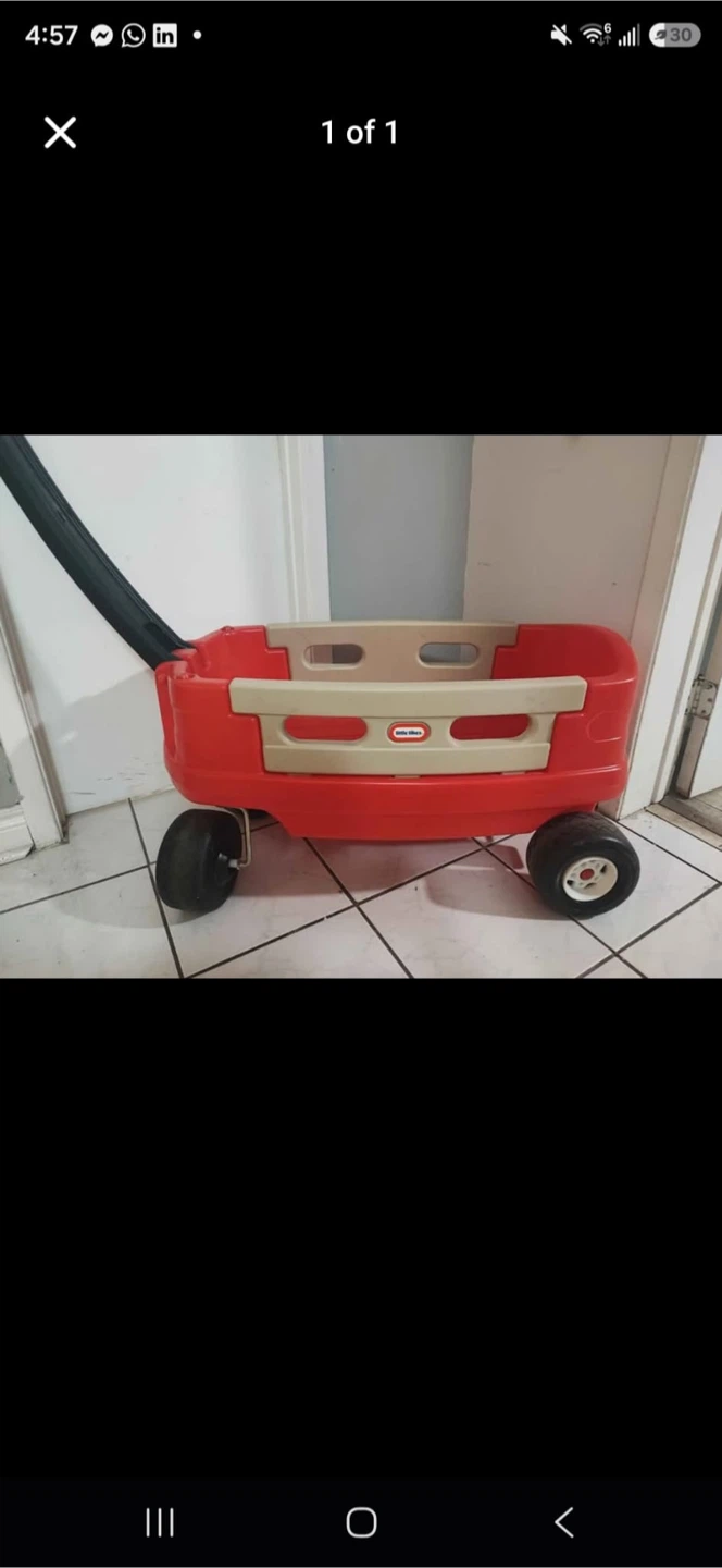 Little Tikes Red Wagon