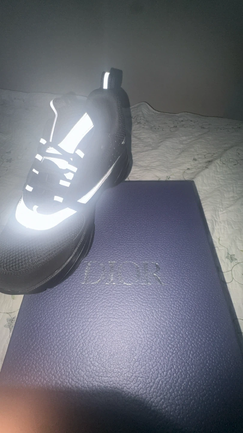 DIOR B22 Sneakers Black Leather