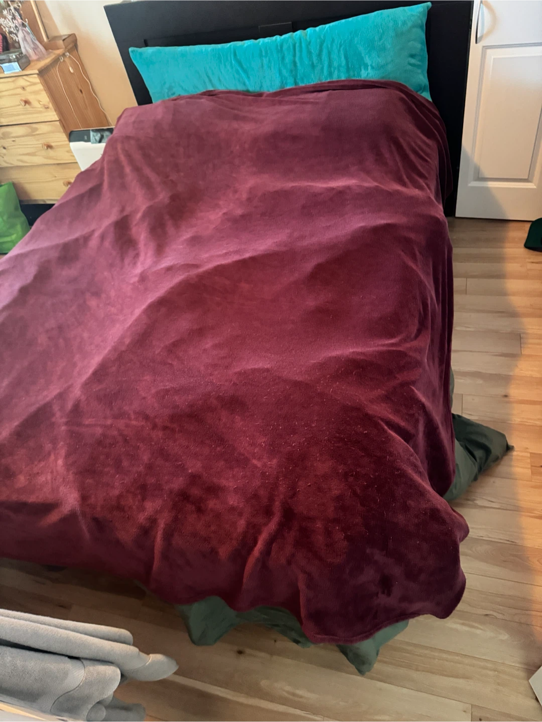 Plush Fleece Throw Blanket x2 - photo 3