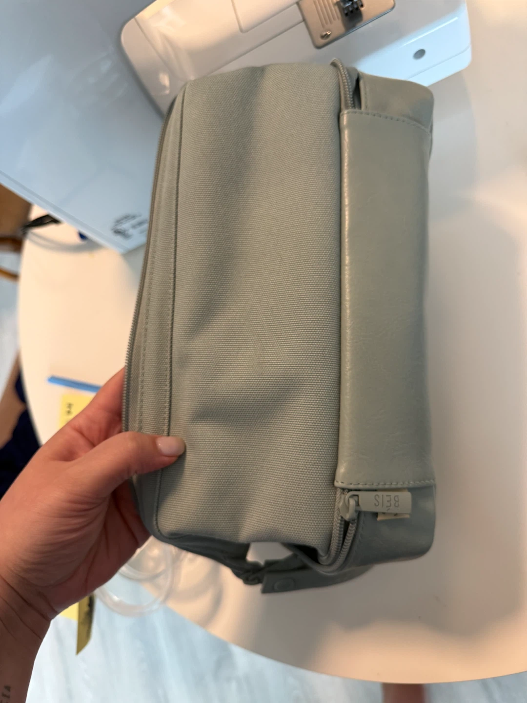 BÉIS Dopp Kit Toiletry Bag - photo 3
