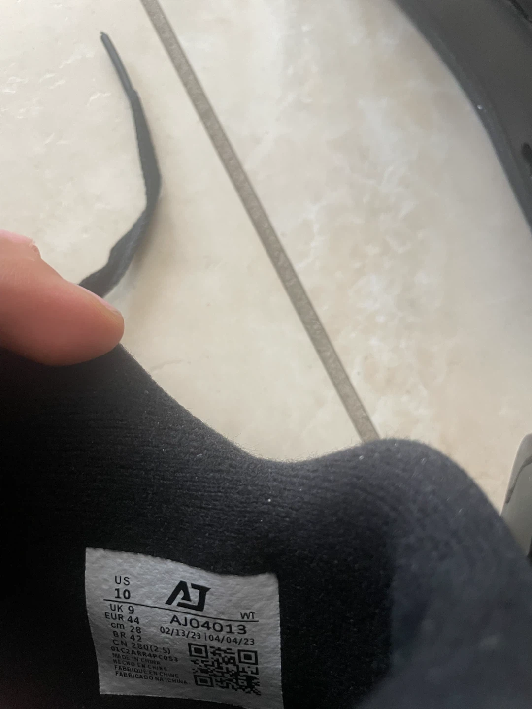 Air Jordan 4 Retro Black Cat - photo 5