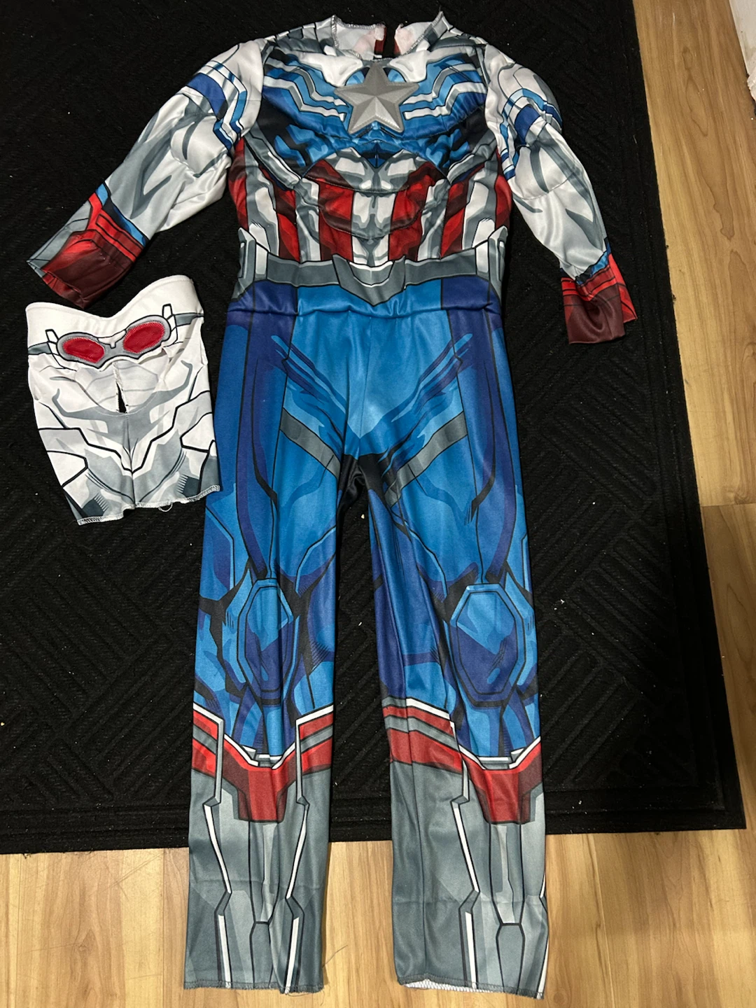 Marvel Avengers Captain America Costume with Mask - Youth Boy