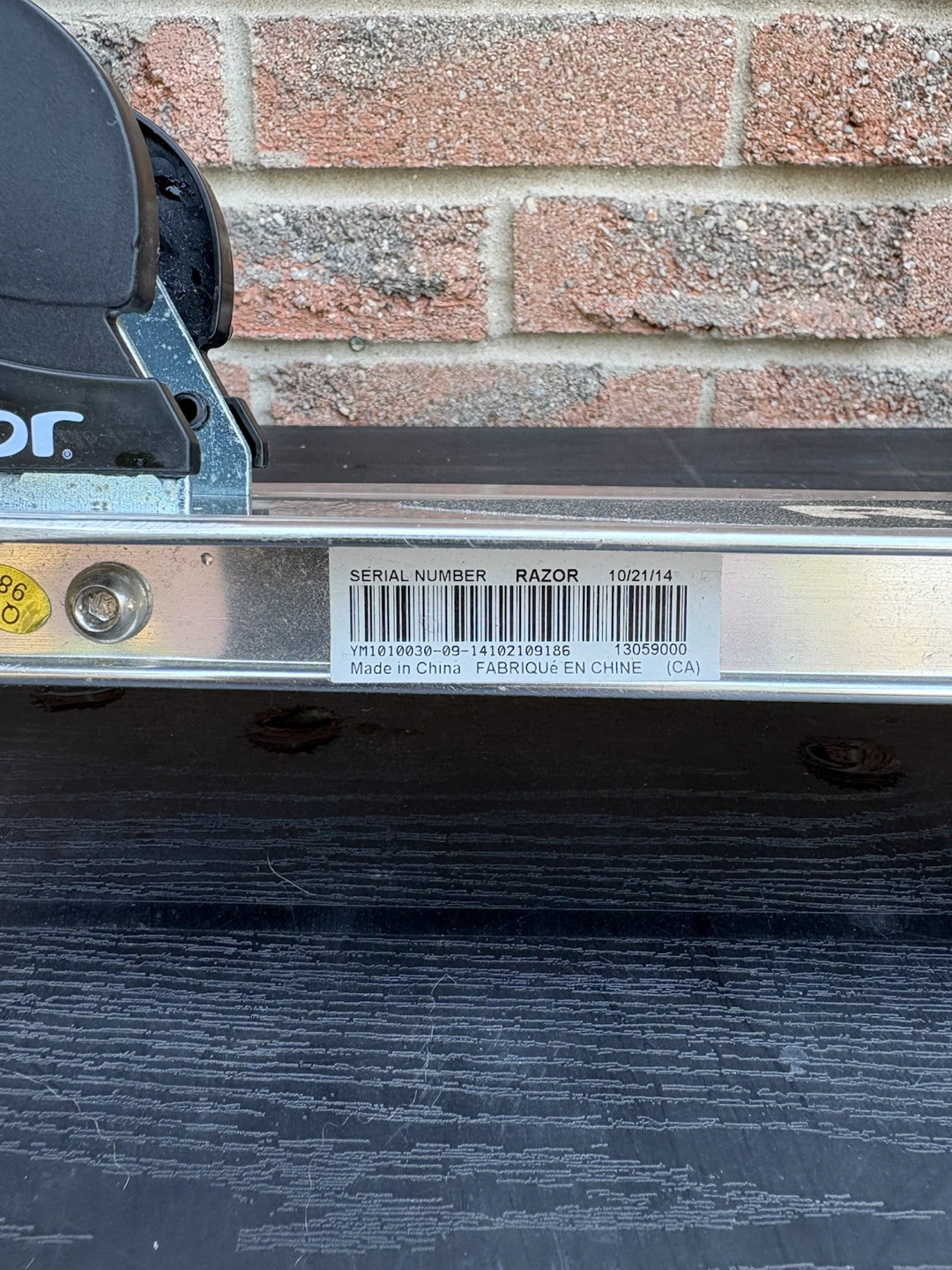Razor Kick Scooter excellent condition - photo 3