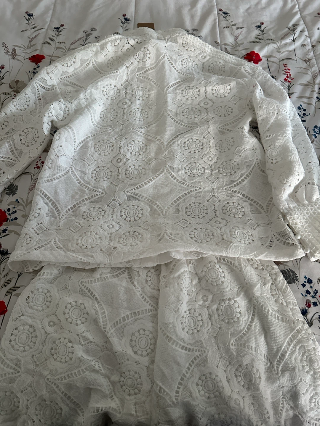 Utcoco White Lace Top & Shorts Set Size M - photo 3